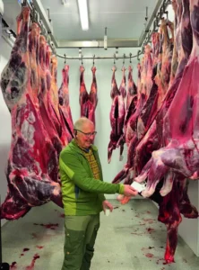 Siljanhjort har eget slakteri på gården